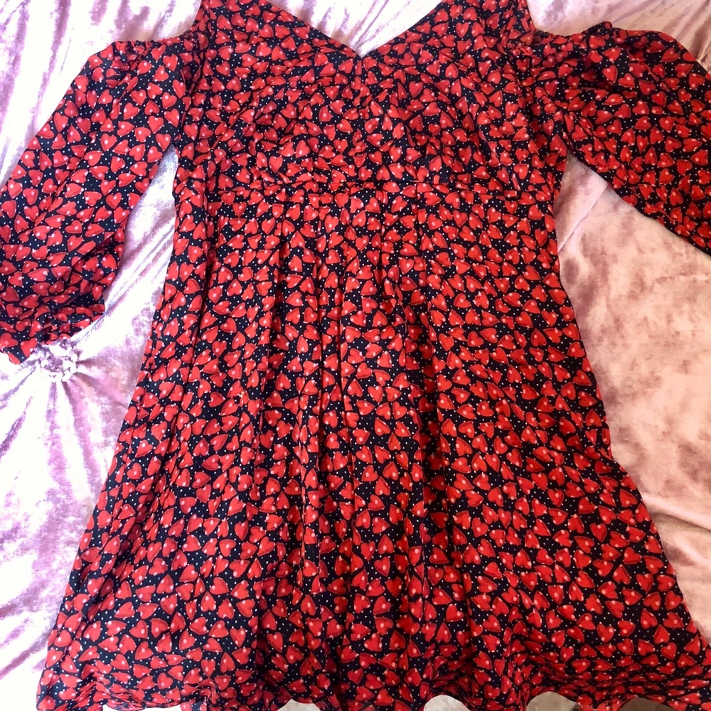 Disney Queen of Hearts Off the shoulder dress ♥️